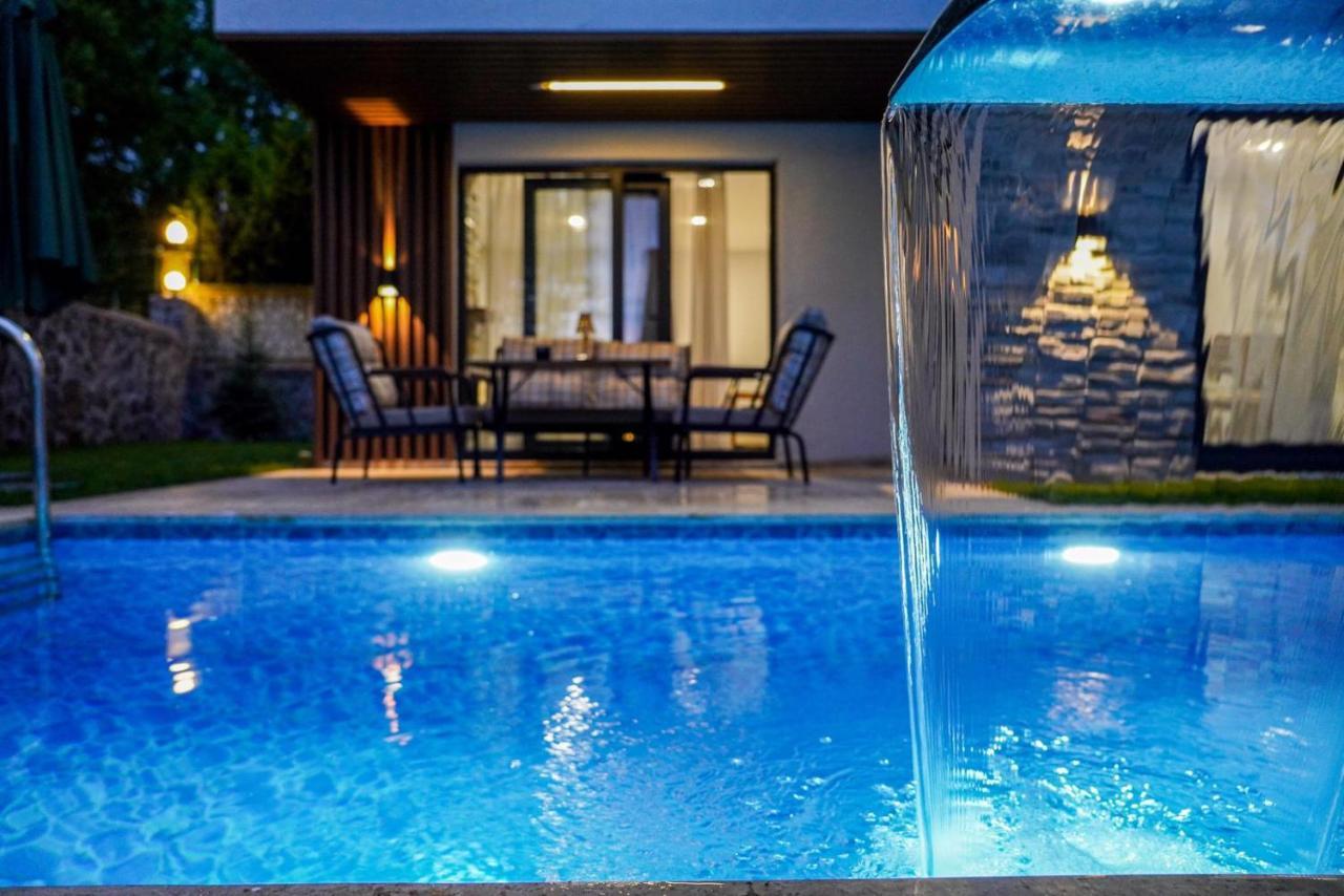 Vital Home Sapanca Isitmali Havuzlu Villa&Bungalov מראה חיצוני תמונה
